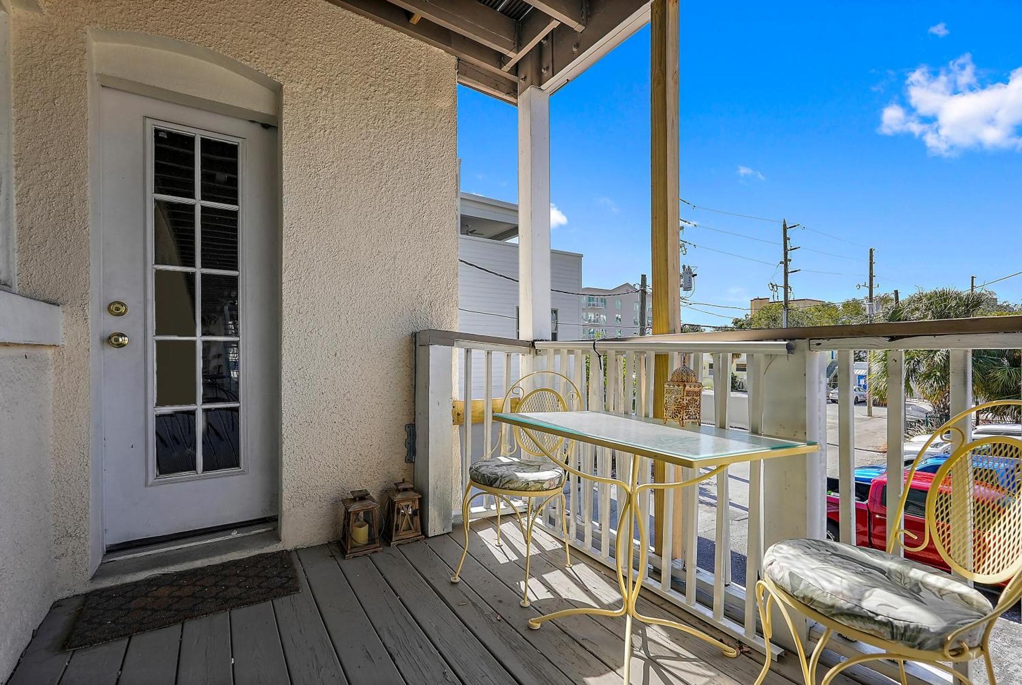 Retro Retreat In Dtsp - Explore The Downtown Area St. Petersburg Exterior photo